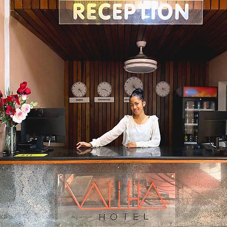 Valiha Hotel Антананариву Экстерьер фото